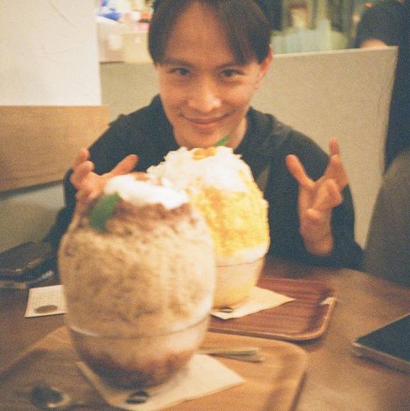 Meet your Posher, Ch - Picture 1 of 1